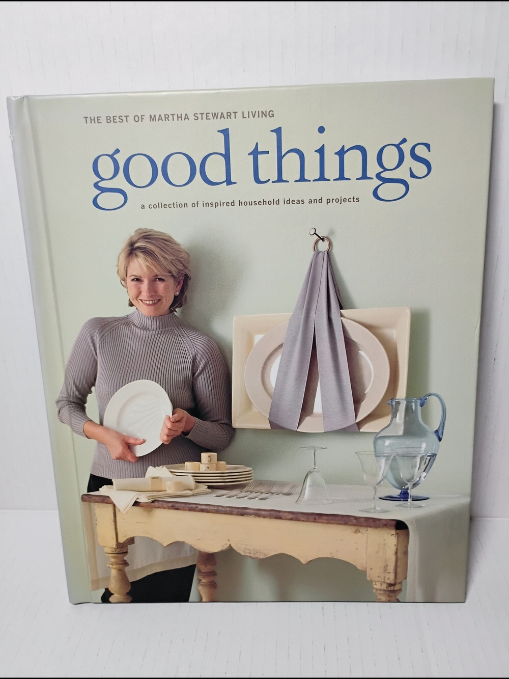 Good Things by Martha Stewart - Cream & Gray Coffee Table Book